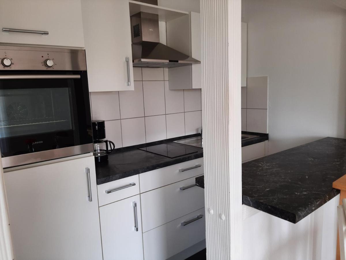 טטנאנג Moderne Wohnung Im Grunen Mit Schoner Terasse מראה חיצוני תמונה